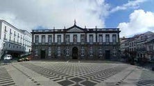 Imagem de Queixa à Unesco condiciona avanço da obra do mercado de Angra do heroísmo (Vídeo)
