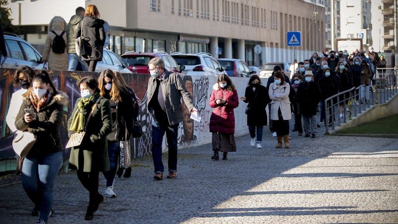 Afluência às urnas atingiu 17%