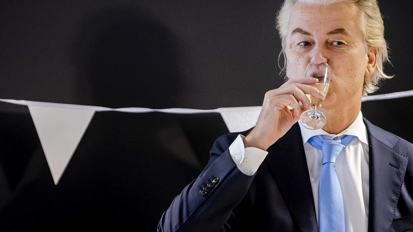 Imagem de Retórica populista anti-UE e anti-islâmica leva Geert Wilders à vitória nos Países Baixos