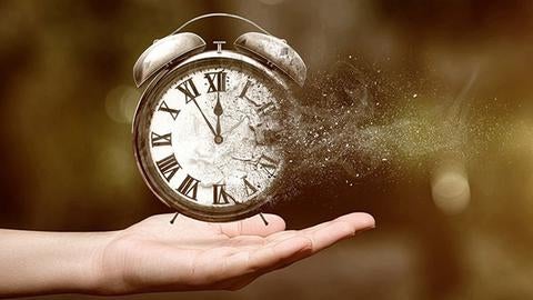 Imagem de Relógios atrasam uma hora na próxima madrugada