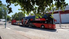 Imagem de GNR reboca autocarro e arresta outros bens no estádio do Desportivo das Aves