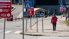 Imagem de Covid-19: Portugal com mais 87 mortos e 4.868 novos casos nas últimas 24 horas