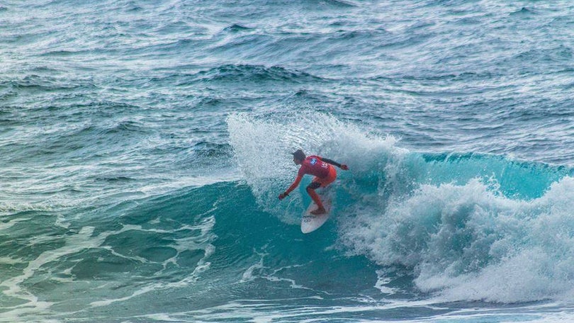 Imagem de Tomás Lacerda rumo a Cabo Raso Surf Sessions 2022