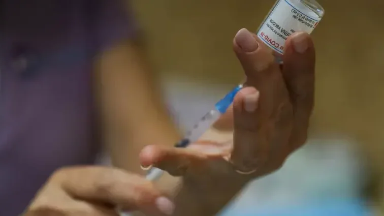 Cerca de 40% dos portugueses vacinados com primeira dose