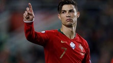 Imagem de `Fado Ronaldo` é o novo troféu do craque madeirense