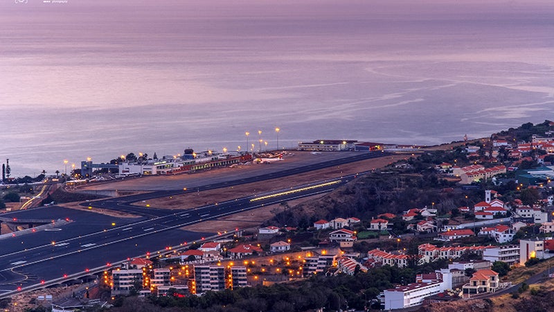 Situação normalizada no aeroporto da Madeira mas ainda com probabilidade de rajadas