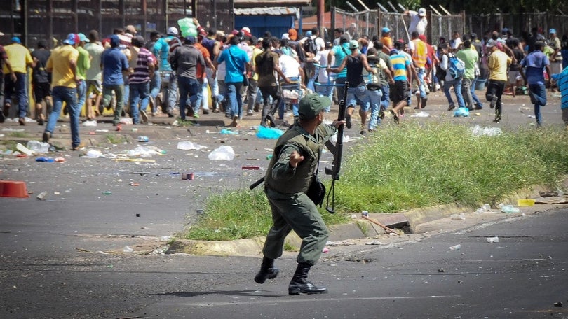 Governo da Venezuela e empresários estudam ações para garantir segurança aos supermercados