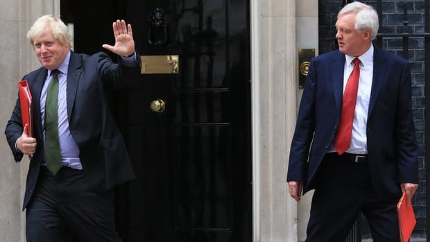 Imagem de Ministro dos Negócios Estrangeiros britânico Boris Johnson demitiu-se