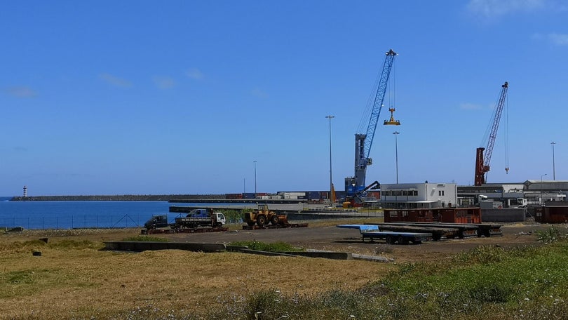 Imagem de Trabalhadores da Portos de Açores avançam com greve