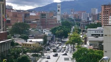 Imagem de Portugueses radicados na Venezuela continuam a precisar de ajuda