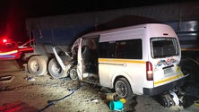 Imagem de Pelo menos 14 mortos em acidente com minibus na África do Sul