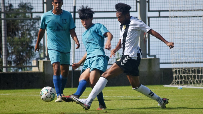 Nacional goleia Camacha no primeiro teste da temporada