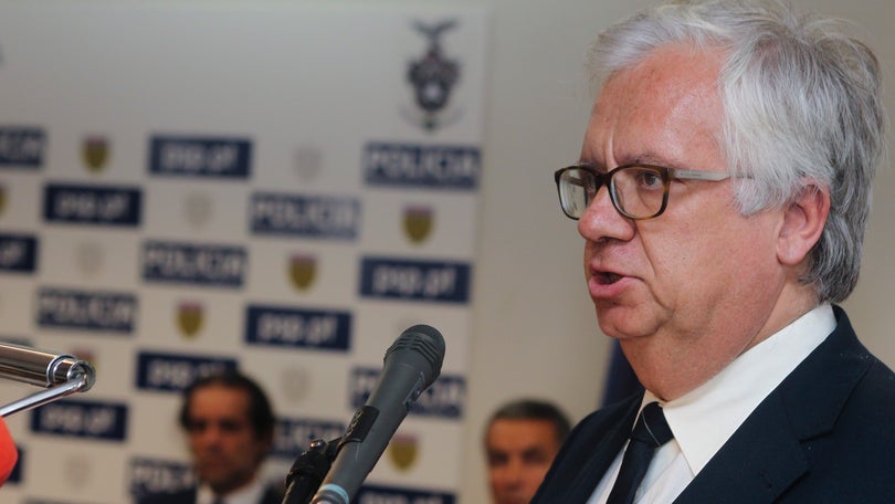 Imagem de Ministro quer maior controlo da condução sob efeito de álcool na Madeira