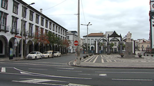 Imagem de Limitações à mobilidade condicionam atividade dos táxis em São Miguel (Vídeo)