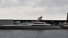 Imagem de Megaiate de luxo passa pela Madeira