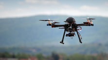 Imagem de Governo admite helicópteros e drones na fiscalização de velocidade na estrada
