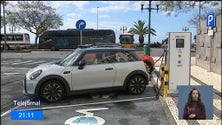 Imagem de Governo apoia compra de carros elétricos (vídeo)
