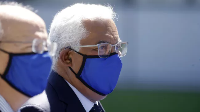 Imagem de Ninguém pode garantir que não se volta atrás no desconfinamento