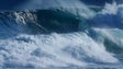 Estão previstas ondas até 5 metros a norte da Madeira e no Porto Santo