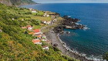 Governo justifica atraso na discussão pública do plano de ordenamento da orla costeira de São Jorge (Vídeo)