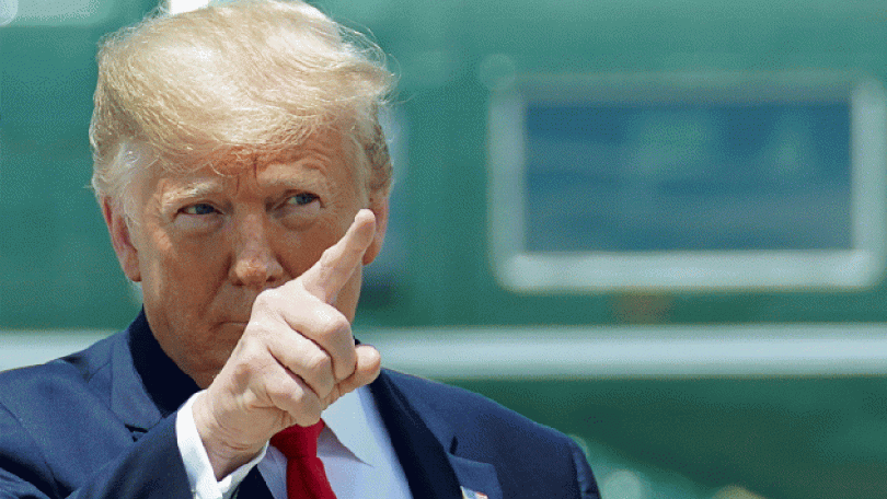 Imagem de Twitter assinala pela primeira vez texto de Donald Trump como notícia falsa