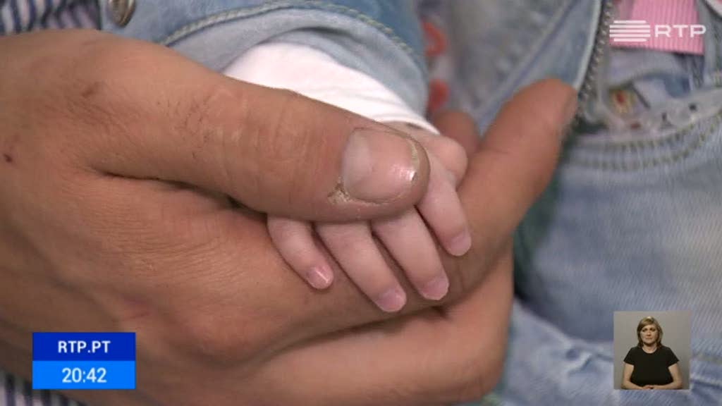 Chama-se �ris e veio ao mundo com 23 semanas