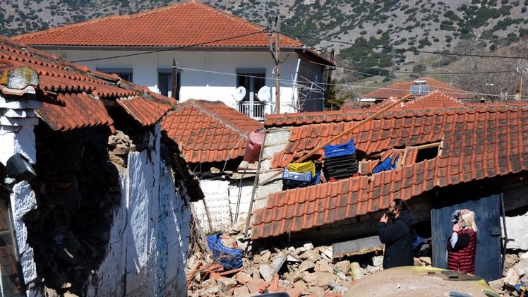 Imagem de Grécia com quase 900 casas inabitáveis após terramoto
