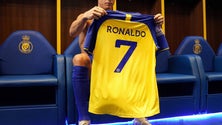 Imagem de Ronaldo não deve poder estrear-se amanhã pelo Al Nassr na receção ao Al-Tai