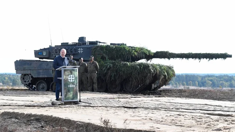 Alemanha autoriza envio de tanques Leopard 2 para combater russos