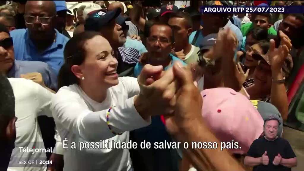 Maria Corina Machado símbolo de resistência a Nicolás Maduro