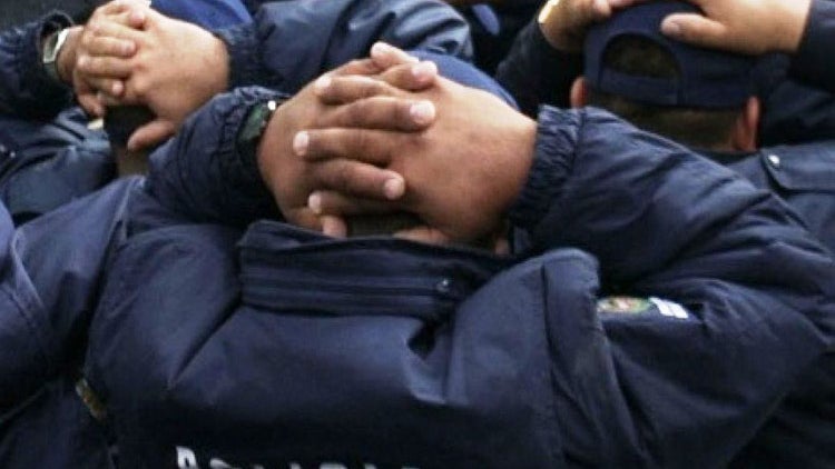 Imagem de Venezuela: Quatro polícias detidos pela morte de adolescente em protesto