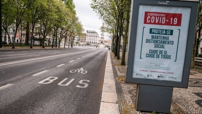 Imagem de Covid-19: Portugal prestes a reviver confinamento da primavera de 2020