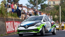 Imagem de Nuno Ferreira adquiriu Renault Clio R3T de Isabel Ramos para o campeonato da Madeira de Ralis