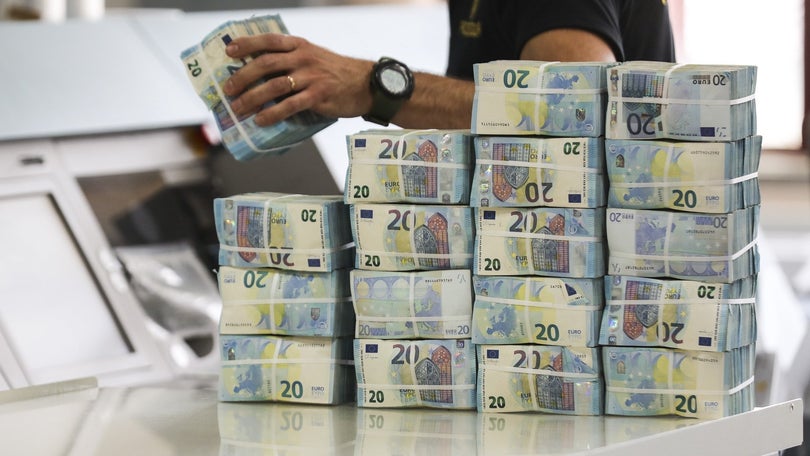 Imagem de Lucros dos maiores bancos aumentaram 1.000 milhões