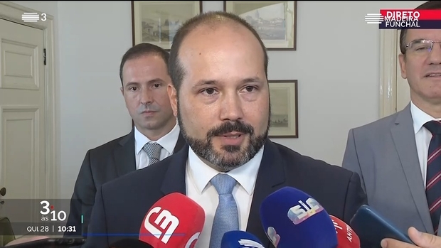 Poltica
