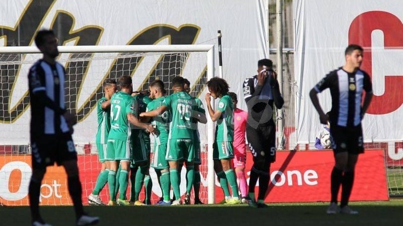 Imagem de Nacional derrotado em casa