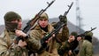 Rússia redobra ataques em zona estratégica para ambos os lados no Donbass