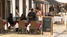 Cafés e restaurantes recuperam (vídeo)