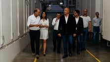 Imagem de PS lembra promessa adiada do Governo Regional à “revolução nos portos”