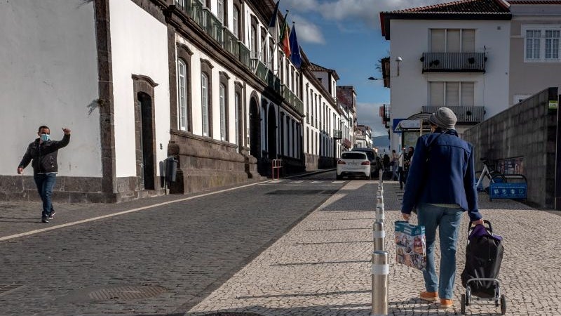 Açores deixam de associar medidas restritivas a níveis de risco