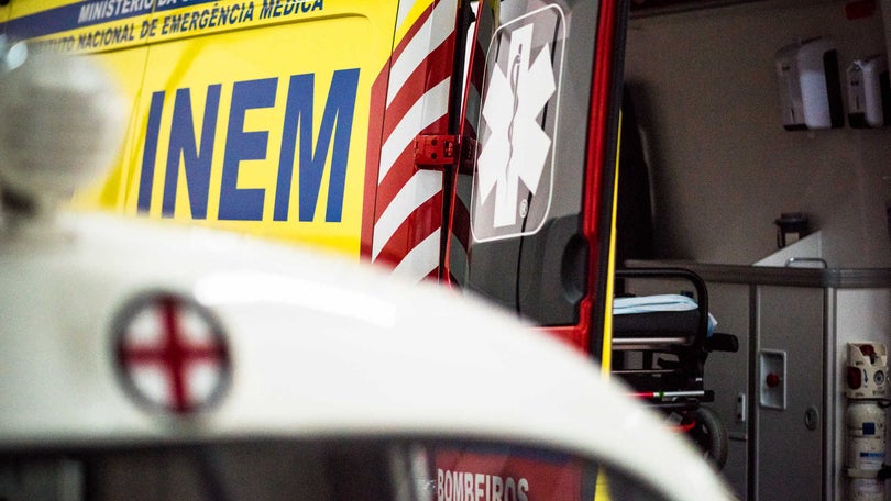 Imagem de Homem de 75 anos morre atropelado pela própria viatura