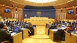 Parlamento Regional aprova 6 votos de pesar e cumpre minuto de silêncio