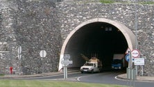 Imagem de Queda de pedregulho na Ribeira Brava