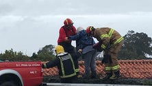 Imagem de Chuva deixa famílias desalojadas na Terceira (Vídeo)