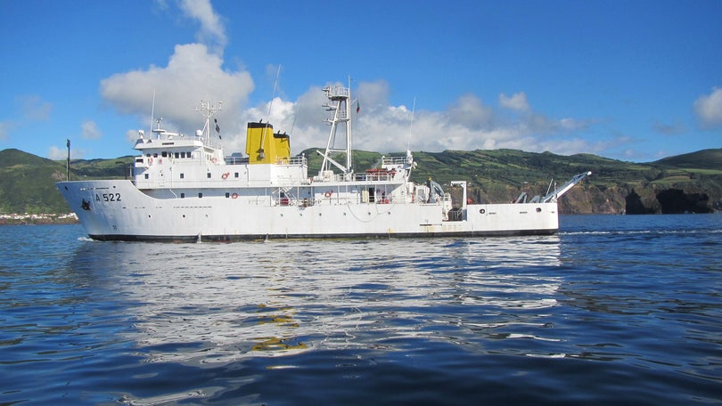 Navio hidrográfico D. Carlos I termina missão nos Açores