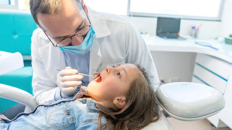 Imagem de Aprovada carreira de medicina dentária