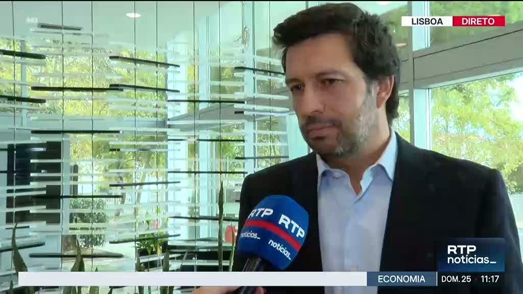 Imagem de PCP diz que "Governo não pode usar a polícia para reprimir manifestantes"