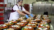 Imagem de Pastelarias e chocolatarias sem mãos a medir por estes dias
