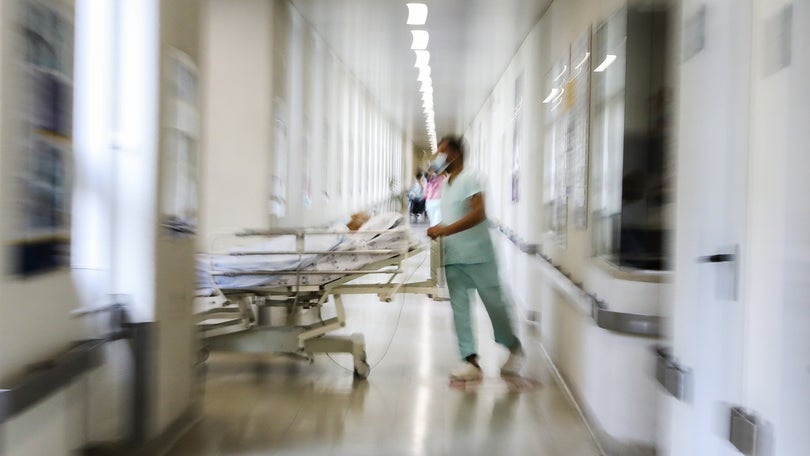 Imagem de Menino de 6 anos com teste positivo morreu no Hospital Santa Maria