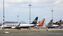 Imagem de Aviação europeia estima menos 50% dos voos em 2021